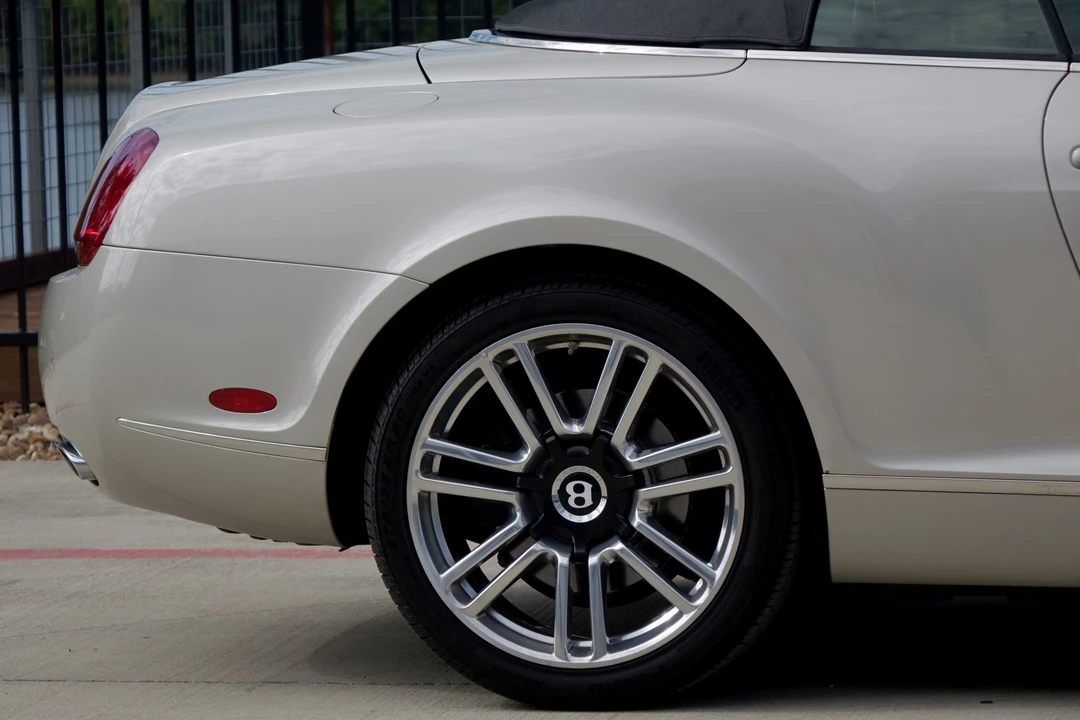 2011 Bentley Continental GTC - Image 30 of 31
