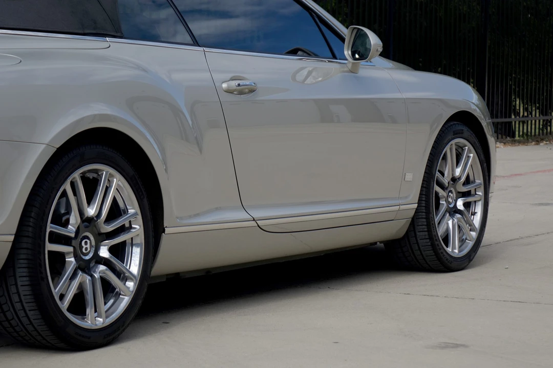 2011 Bentley Continental GTC - Image 19 of 31