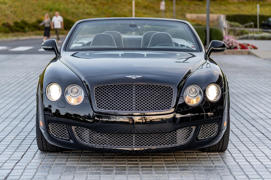 2011 Bentley Continental GTC - Image 2 of 31