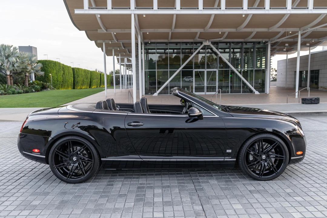 2011 Bentley Continental GTC - Image 10 of 31