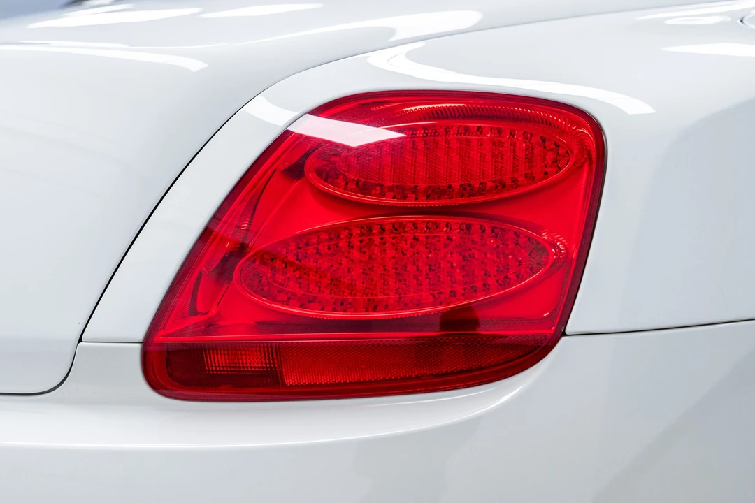 2011 Bentley Continental GTC - Image 29 of 31