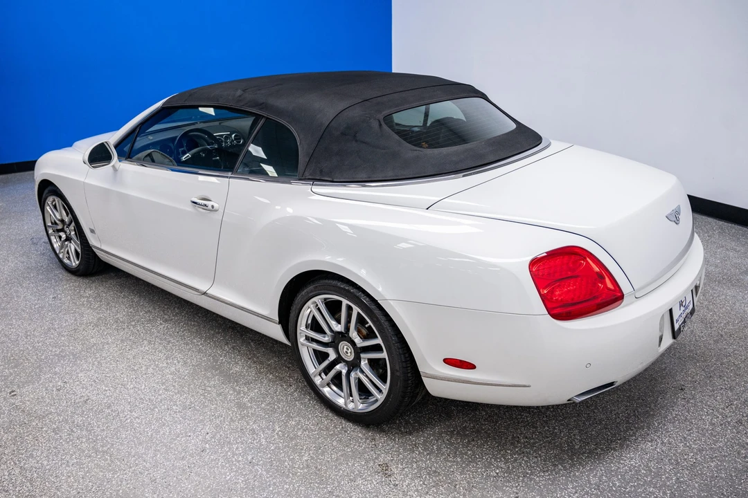 2011 Bentley Continental GTC - Image 17 of 31
