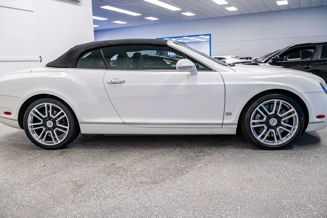 2011 Bentley Continental GTC - Image 14 of 31
