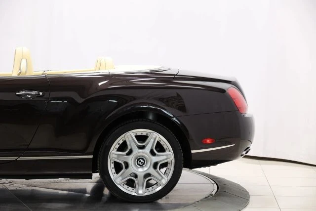 2011 Bentley Continental GTC - Image 9 of 12