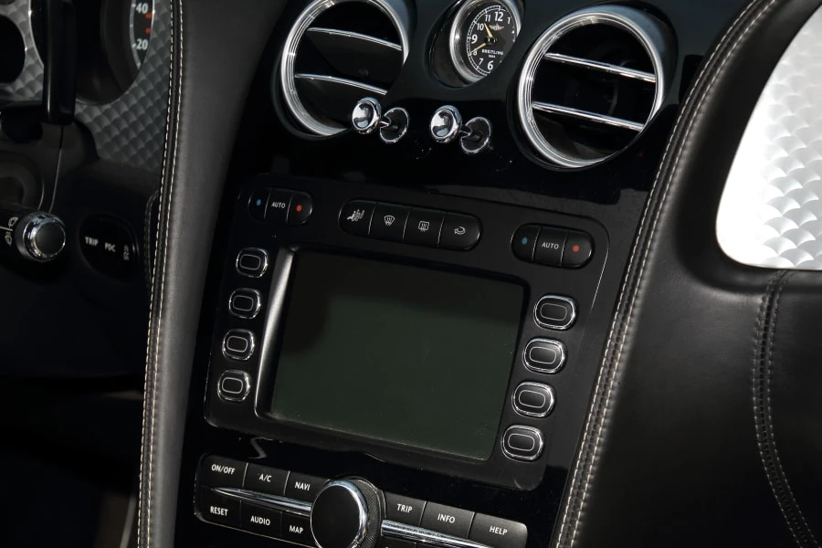 2011 Bentley Continental GTC - Image 19 of 31
