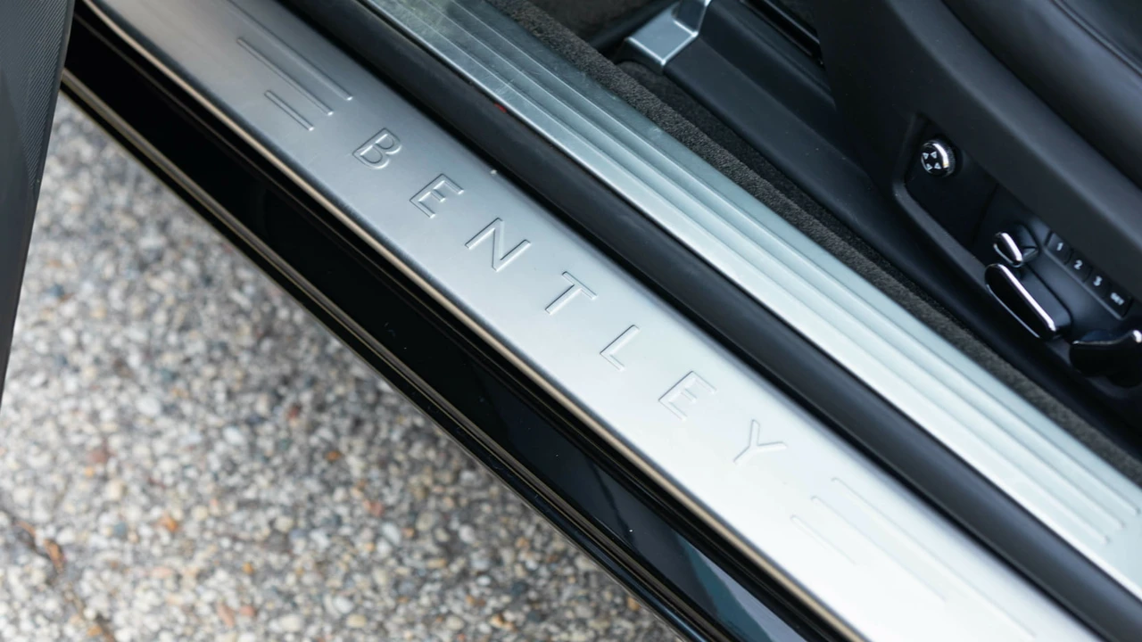 2011 Bentley Continental GTC - Image 20 of 24