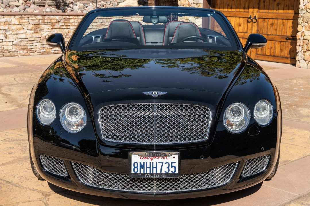 2011 Bentley Continental GTC - Image 2 of 31