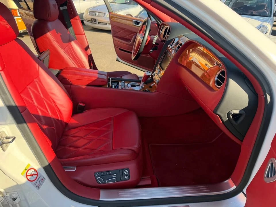 2011 Bentley Continental Flying Spur - Image 10 of 20