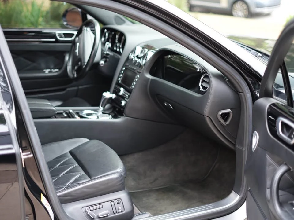 2011 Bentley Continental Flying Spur - Image 18 of 20