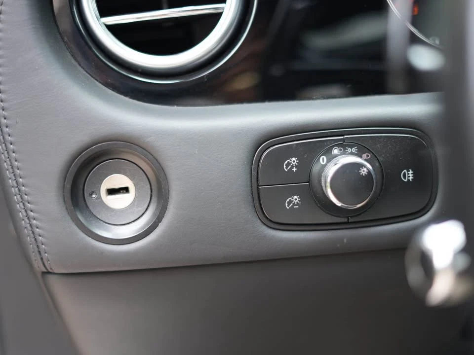 2011 Bentley Continental Flying Spur - Image 17 of 17