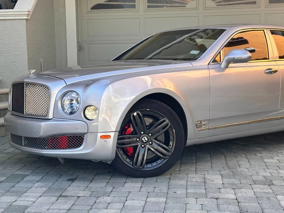2011 Bentley - Image 2 of 24