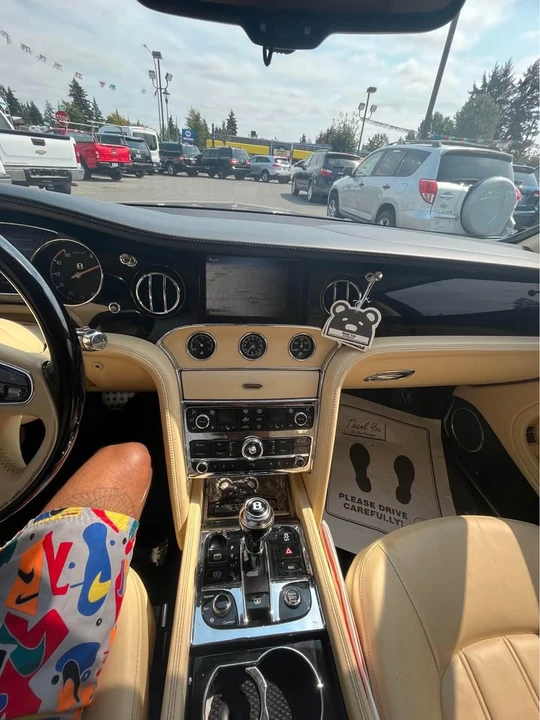 2011 Bentley Mulsanne 2nd Gen - Image 12 of 13