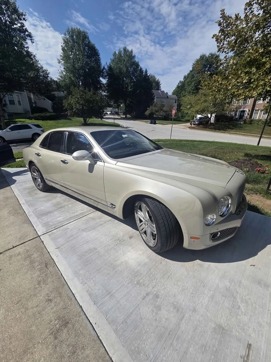 2011 Bentley Mulsanne 2nd Gen - Image 2 of 8