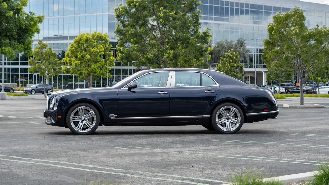 2011 Bentley Mulsanne 2nd Gen - Image 9 of 31