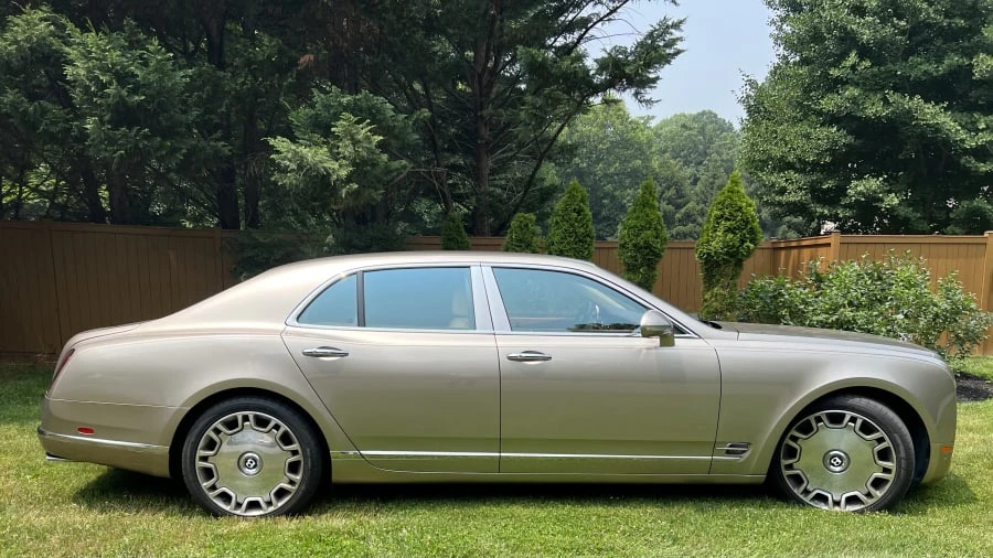 2011 Bentley Mulsanne 2nd Gen - Image 2 of 23