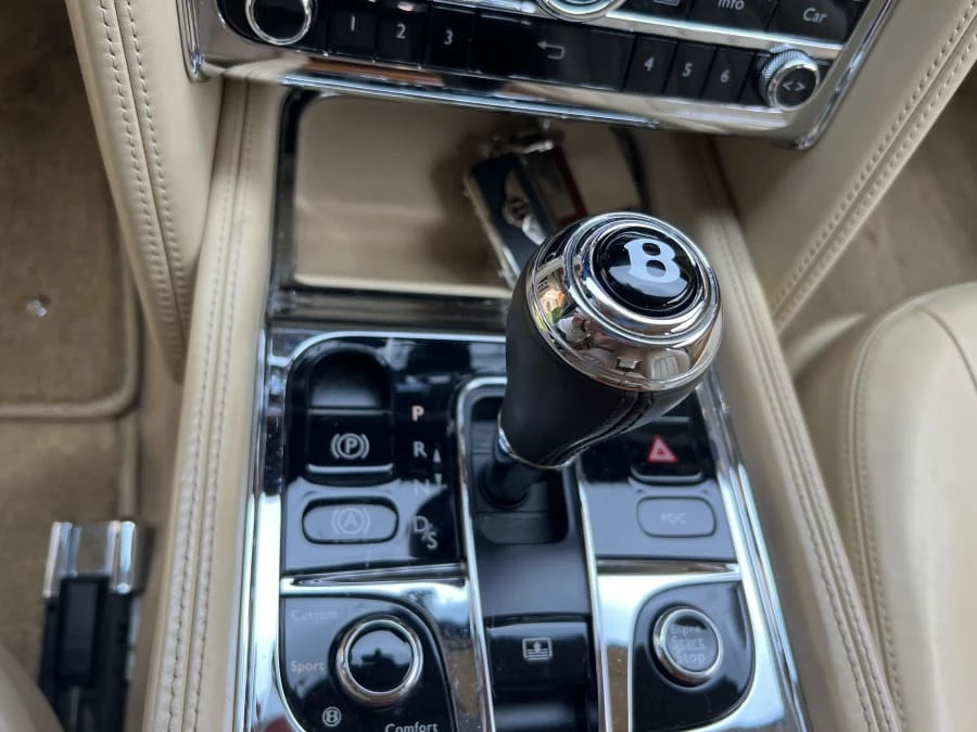 2011 Bentley Mulsanne 2nd Gen - Image 18 of 23