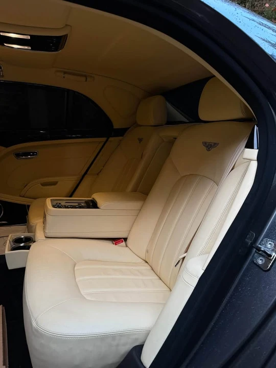 2011 Bentley Mulsanne 2nd Gen - Image 18 of 19