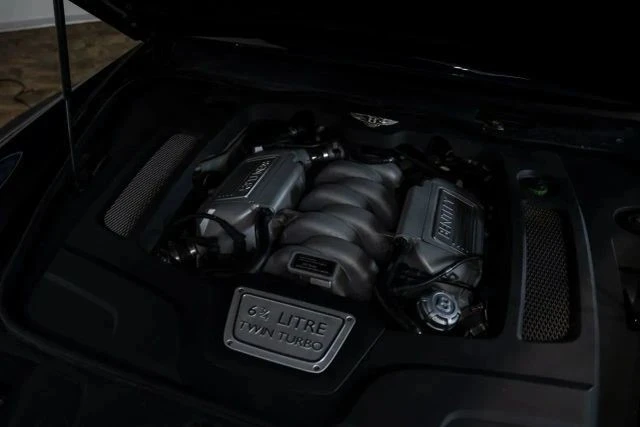 2011 Bentley - Image 4 of 31