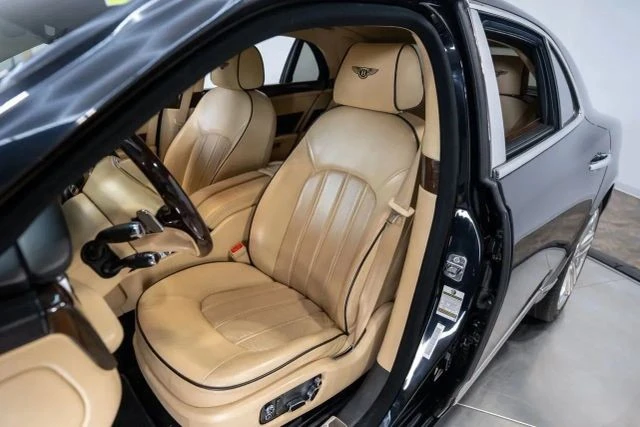 2011 Bentley - Image 3 of 31