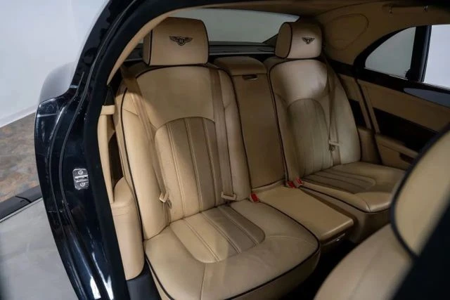2011 Bentley - Image 29 of 31