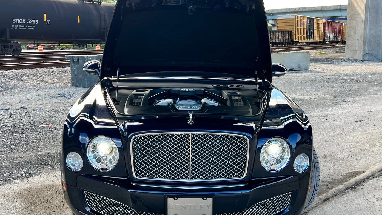 2011 Bentley Mulsanne 2nd Gen - Image 11 of 29