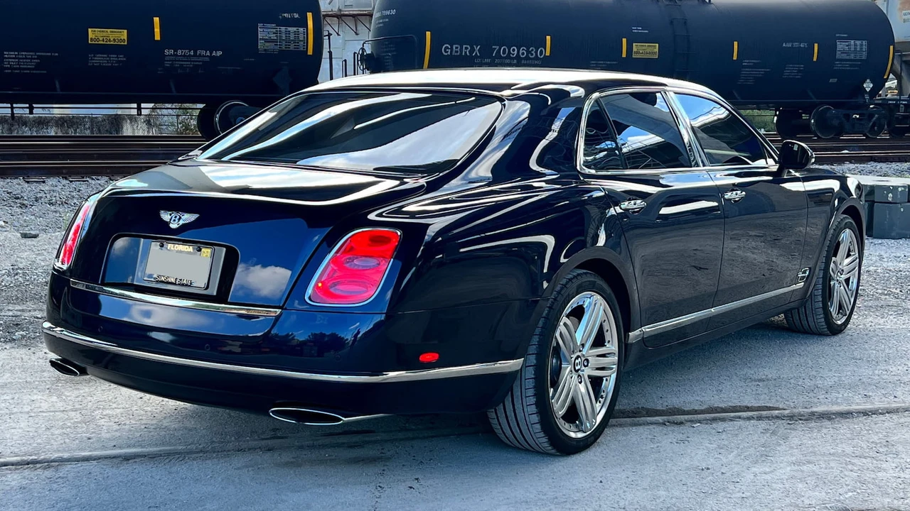 2011 Bentley Mulsanne 2nd Gen - Image 27 of 29