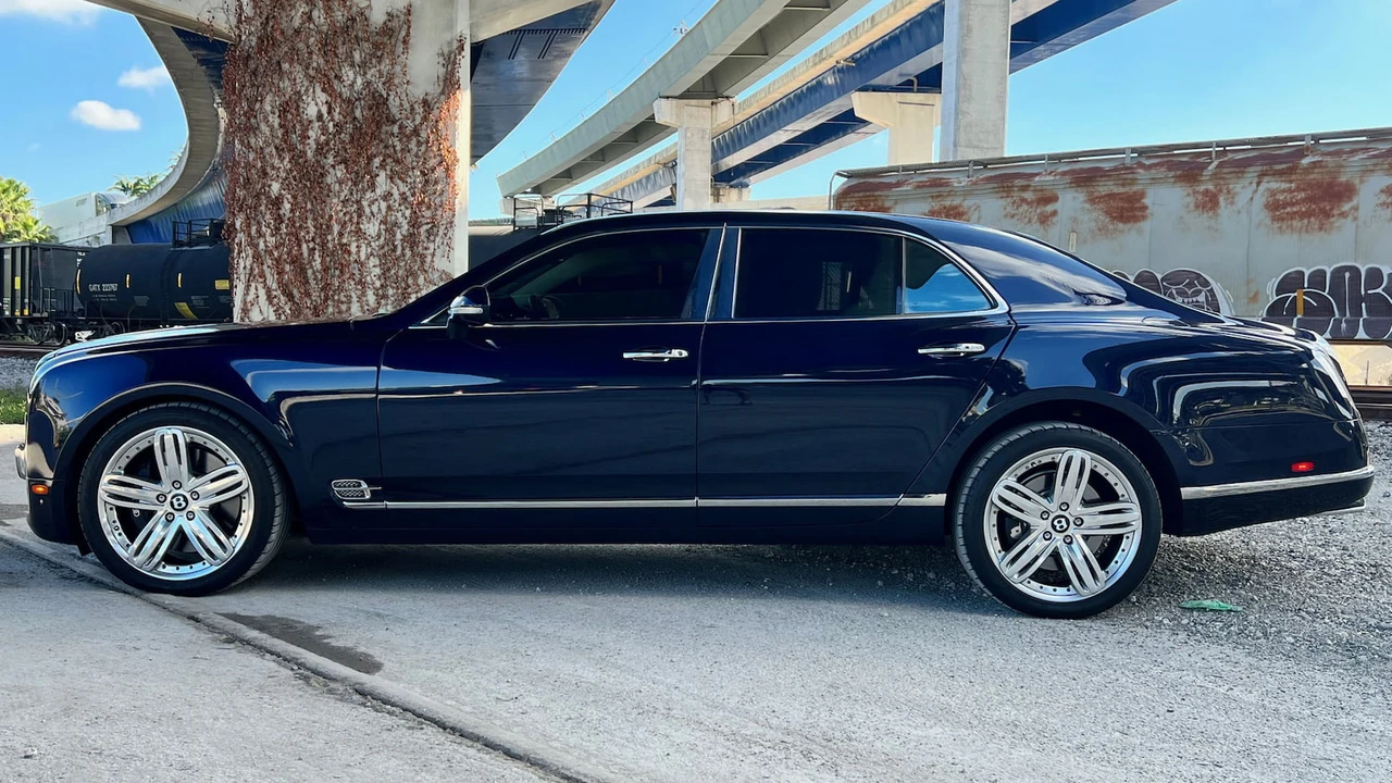 2011 Bentley Mulsanne 2nd Gen - Image 28 of 29