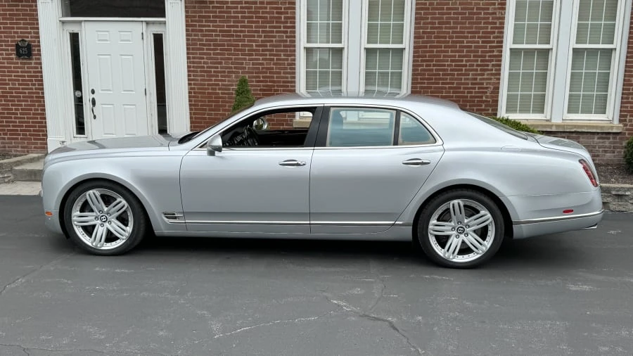 2011 Bentley Mulsanne 2nd Gen - Image 2 of 14