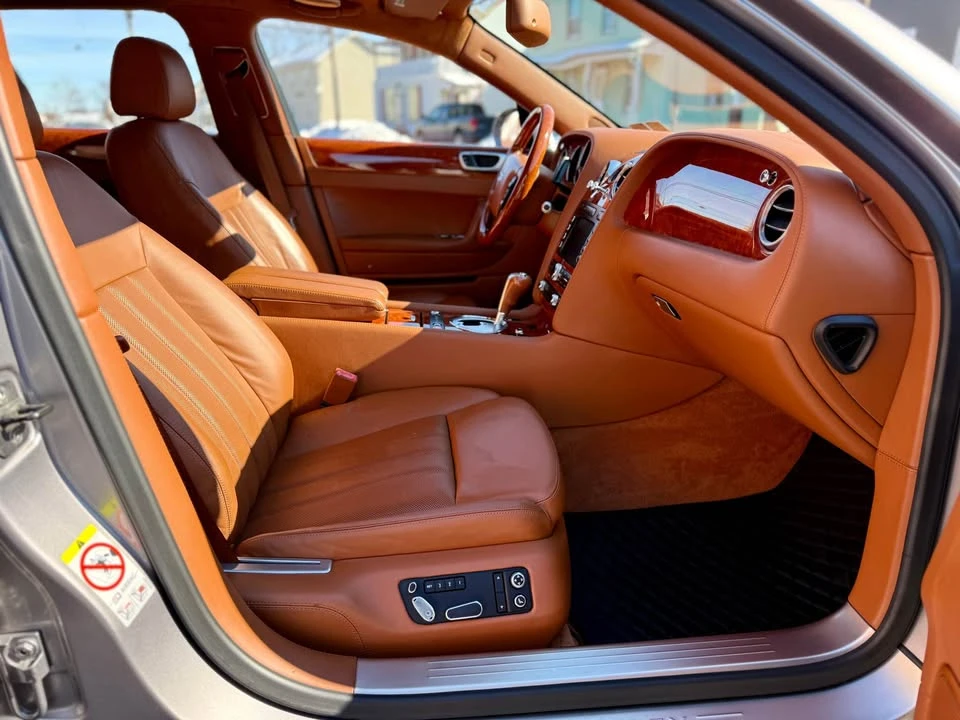 2011 Bentley Continental Flying Spur - Image 14 of 18