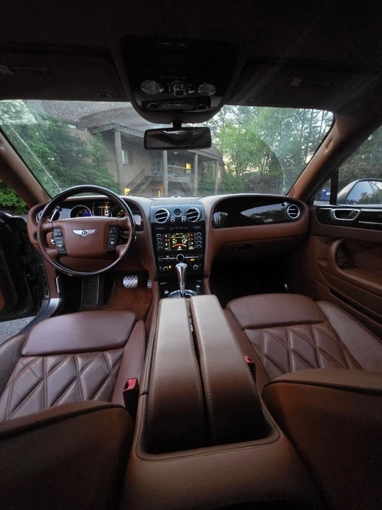 2011 Bentley Continental Flying Spur - Image 9 of 12