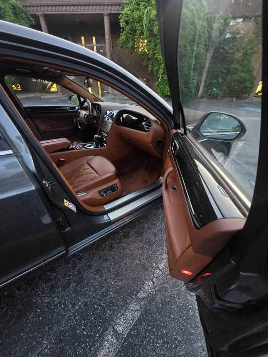 2011 Bentley Continental Flying Spur - Image 6 of 12