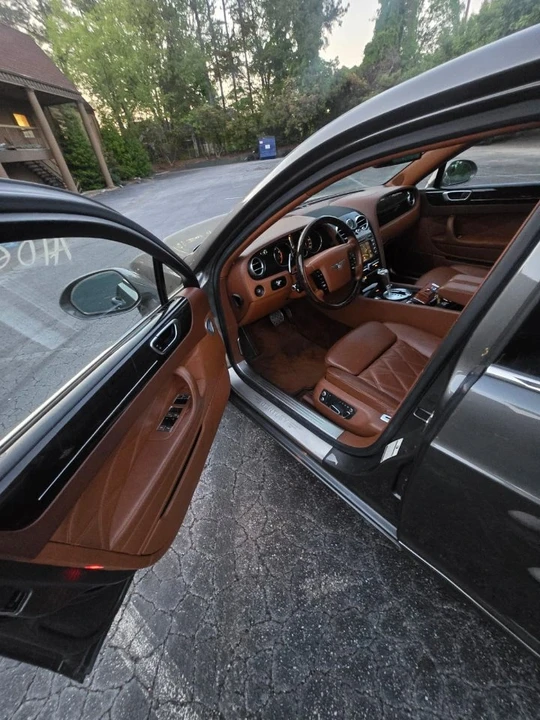 2011 Bentley Continental Flying Spur - Image 5 of 12