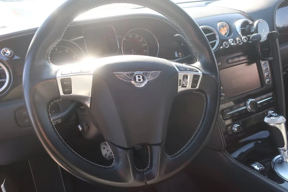 2011 Bentley Continental Flying Spur - Image 7 of 18