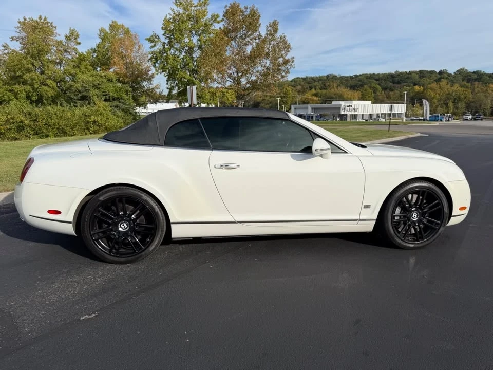 2011 Bentley Continental GTC - Image 15 of 16