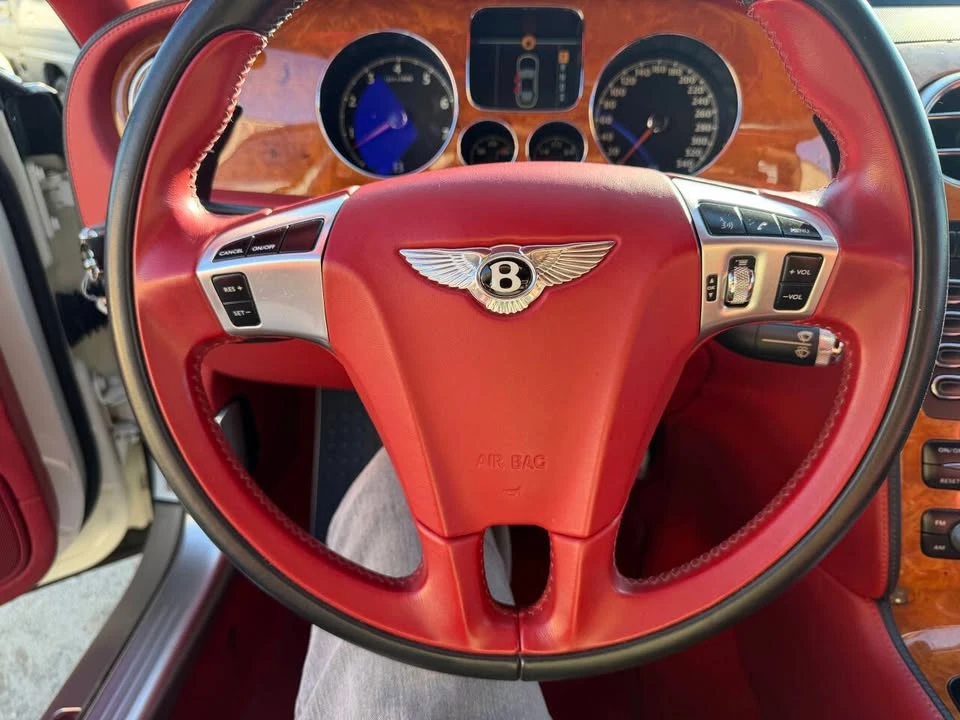 2011 Bentley Continental Flying Spur - Image 15 of 20