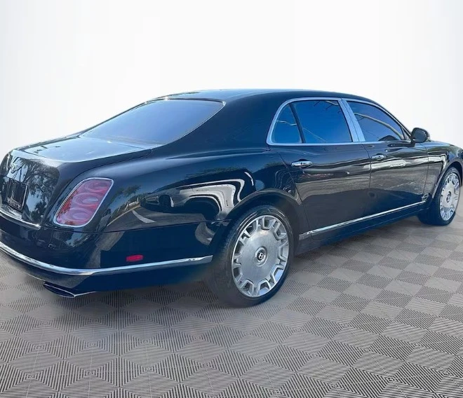 2011 Bentley Mulsanne 2nd Gen - Image 2 of 7