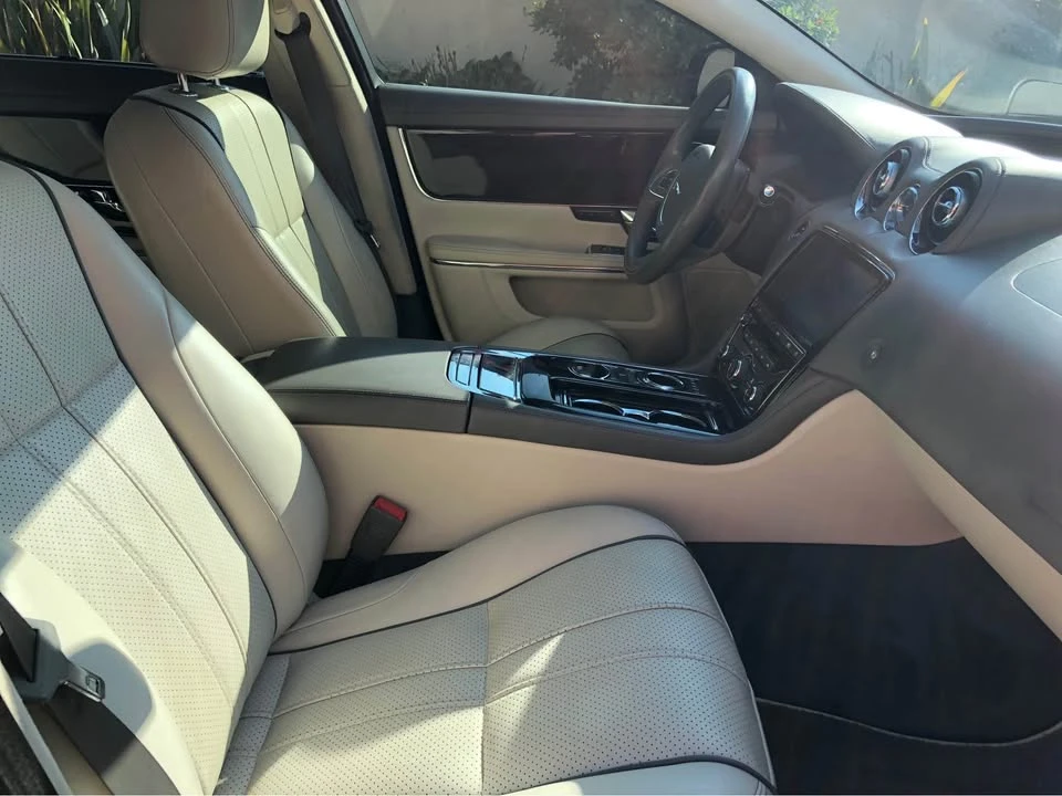2011 Jaguar X351 XJ - Image 7 of 9