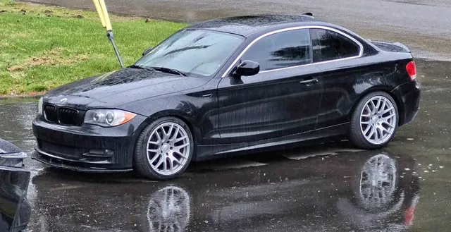 2011 BMW 128i Manual