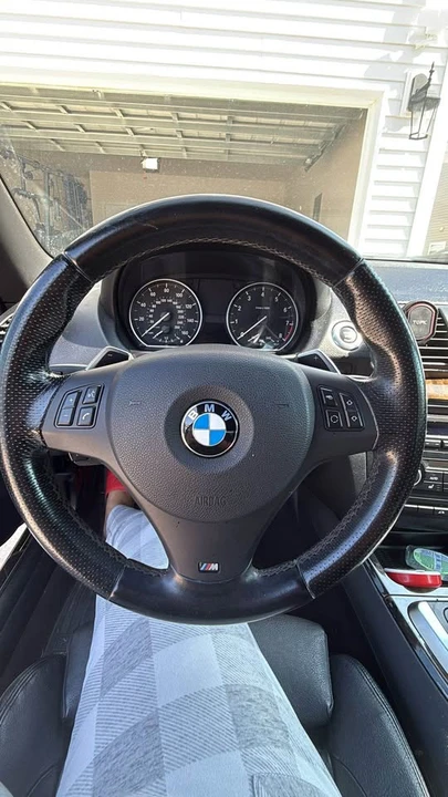 2011 BMW E82 135i & 135is - Image 9 of 10