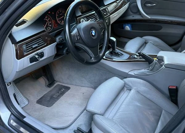 2011 BMW E90 3 Series Sedan - Image 5 of 8