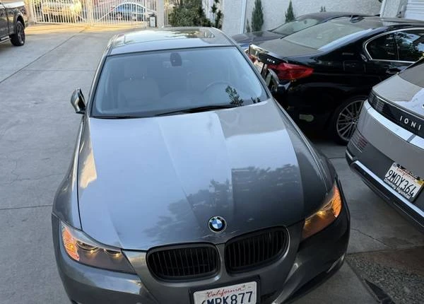 2011 BMW E90 3 Series Sedan - Image 4 of 8