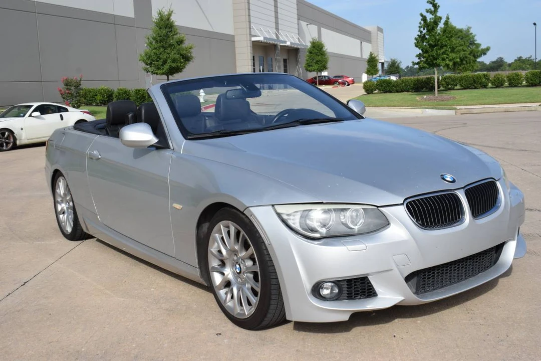 2011 BMW E93 3 Series Convertible - Image 9 of 21