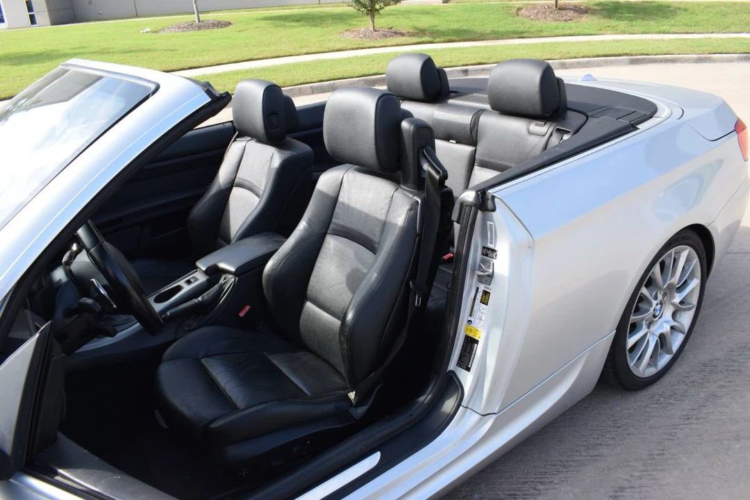 2011 BMW E93 3 Series Convertible - Image 10 of 21