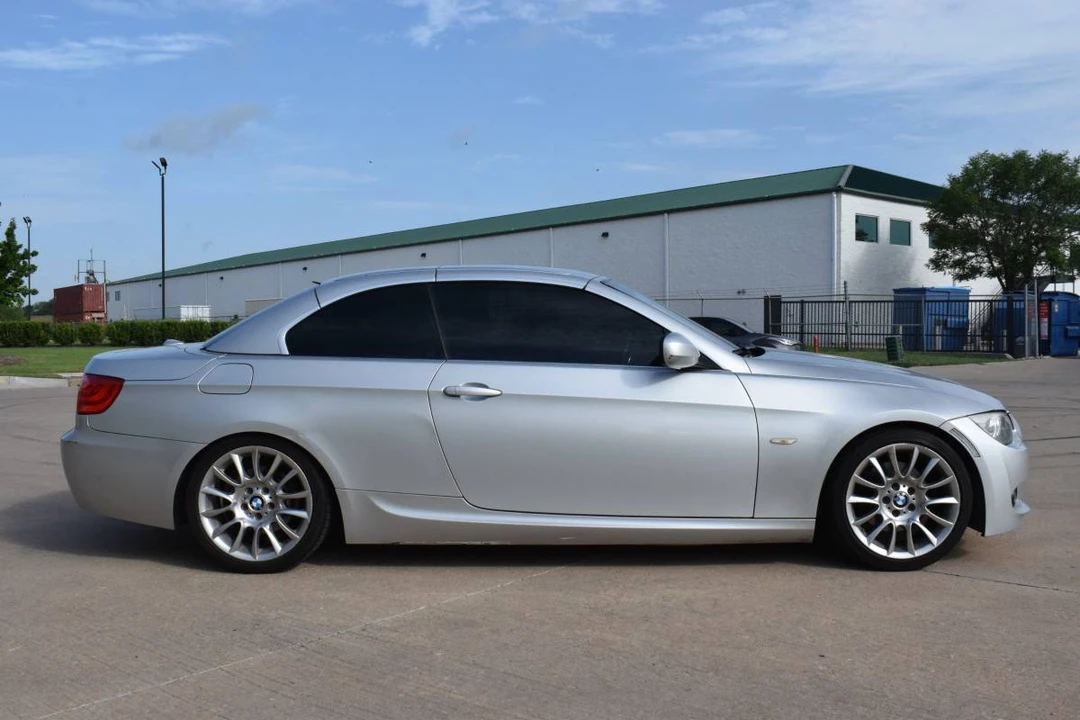 2011 BMW E93 3 Series Convertible - Image 18 of 21