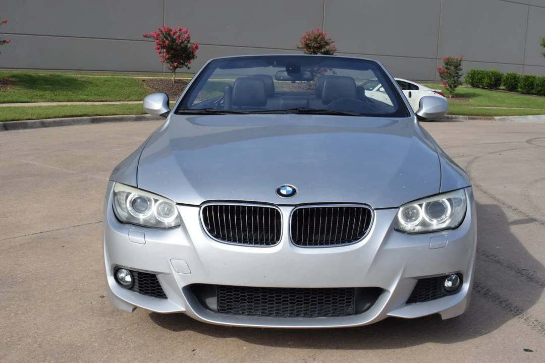 2011 BMW E93 3 Series Convertible - Image 3 of 21