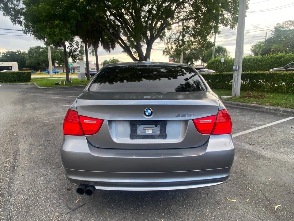 2011 BMW E90 3 Series Sedan - Image 3 of 12