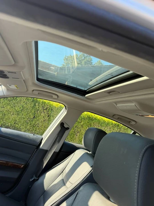 2011 BMW E90 3 Series Sedan - Image 10 of 16