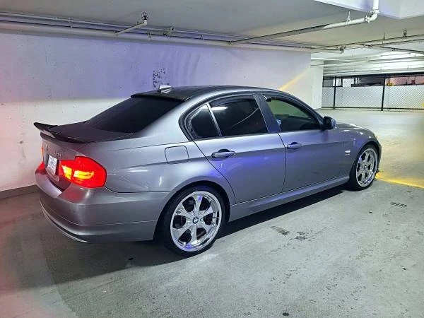 2011 BMW E90 3 Series Sedan - Image 4 of 8