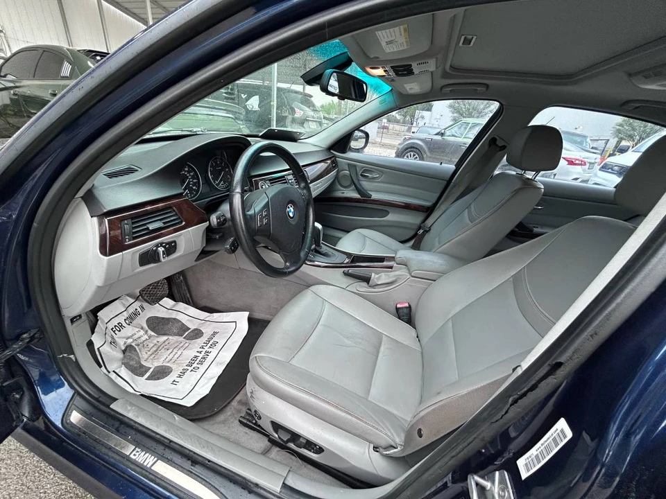 2011 BMW E90 3 Series Sedan - Image 11 of 13