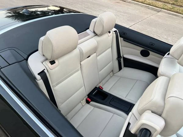 2011 BMW E93 3 Series Convertible - Image 7 of 20